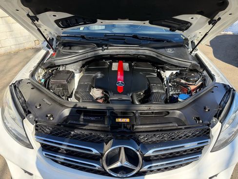 Used 2018 Mercedes-Benz GLE 43 AMG 4MATIC image 25