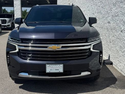Used 2022 Chevrolet Tahoe LT w/ Luxury Package AWD/4WD image 11