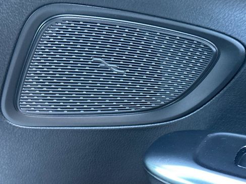 Used 2024 Mercedes-Benz C 300 C 300 image 19