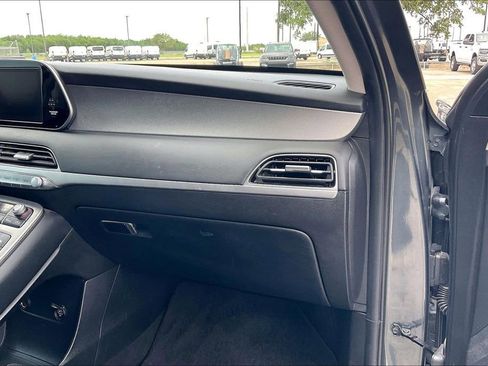 Used 2022 Hyundai Palisade SEL w/ Premium Package FWD image 22