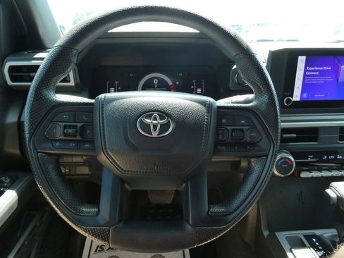 Used 2024 Toyota Tacoma SR AWD/4WD image 32