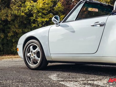 Used 1997 Porsche 911 Carrera image 25