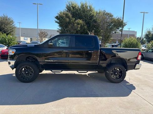 Used 2020 RAM 1500 Big Horn AWD/4WD image 2