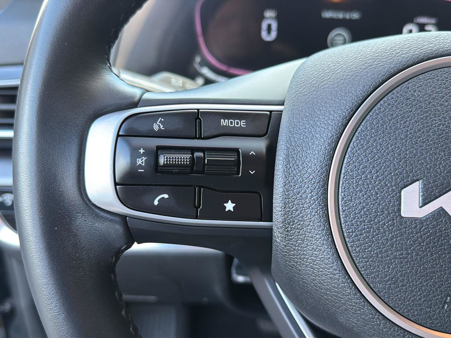 Used 2023 Kia Sportage EX FWD image 20