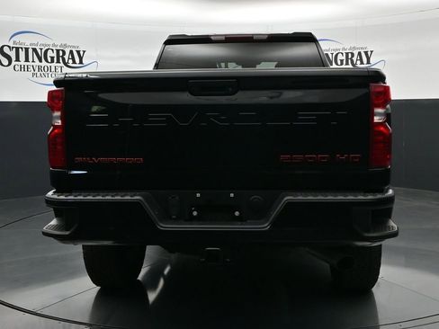 Used 2025 Chevrolet Silverado 2500 Custom RWD image 6