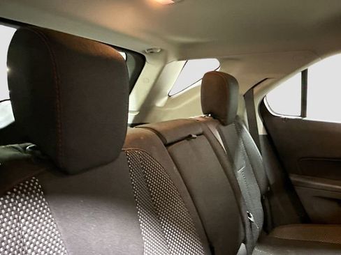 Used 2016 Chevrolet Equinox LS image 24