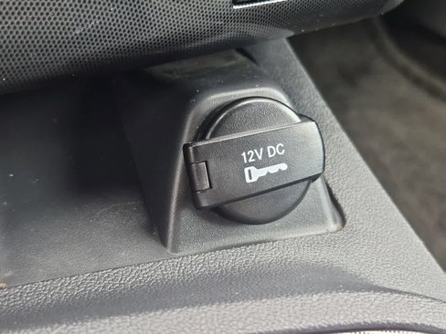 Used 2009 Dodge Challenger R/T RWD image 29