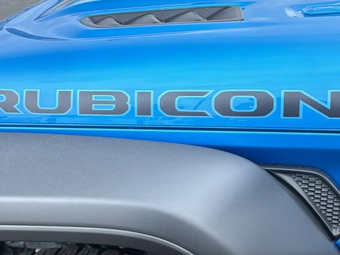 Used 2023 Jeep Wrangler Unlimited Rubicon 4xe w/ Steel Bumper Group image 9