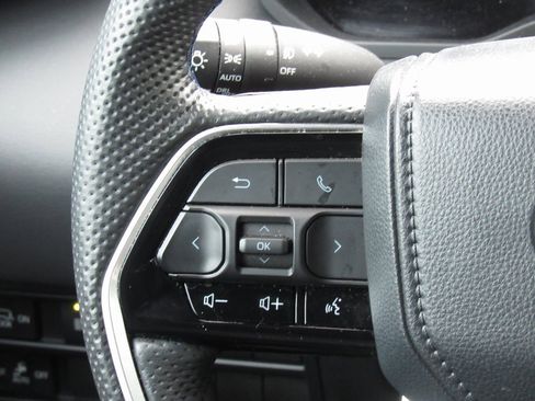 Certified 2024 Toyota Sequoia Platinum image 31