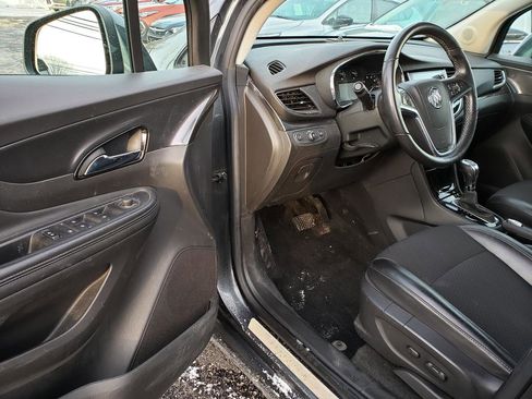 Used 2018 Buick Encore Sport Touring image 4