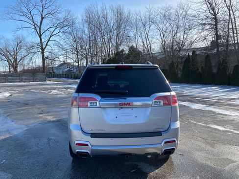 Used 2015 GMC Terrain Denali image 4