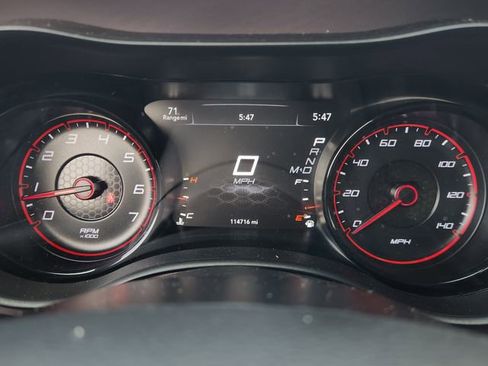 Used 2019 Dodge Charger SXT w/ Blacktop Package RWD image 15