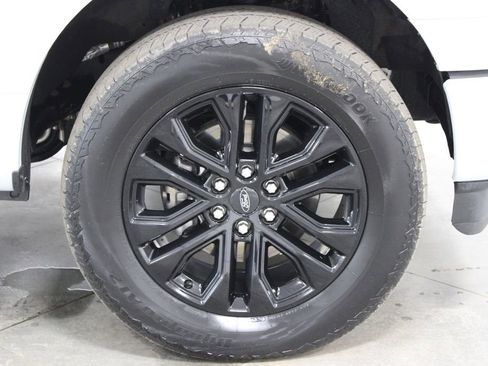 Used 2025 Ford F150 Lariat w/ Equipment Group 501A Mid AWD/4WD image 16