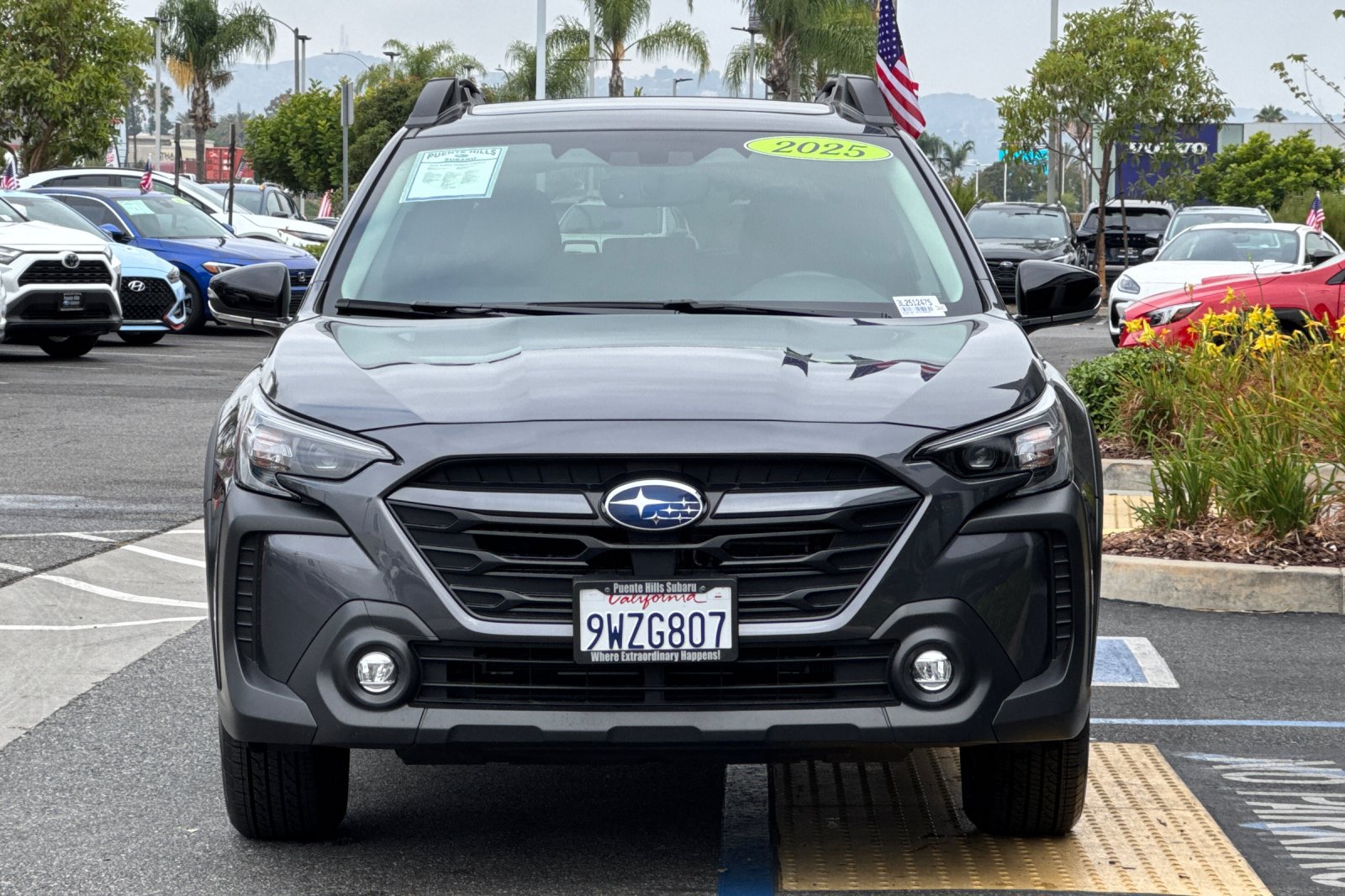 Certified 2025 Subaru Outback Premium AWD/4WD image 9