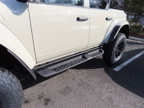 New 2025 Ford Bronco Raptor image 8