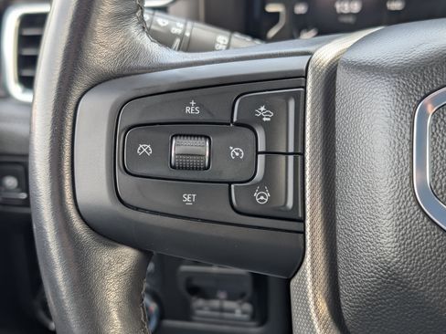 Used 2024 GMC Yukon Denali w/ Denali Reserve Package image 21