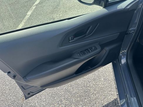 Used 2025 Toyota Prius LE image 20