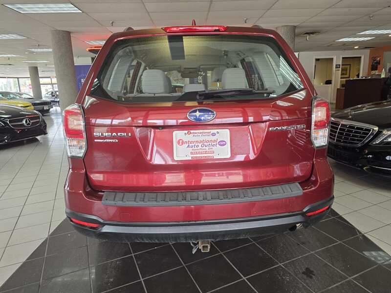 Used 2018 Subaru Forester 2.5i w/ Alloy Wheel Package AWD/4WD image 5