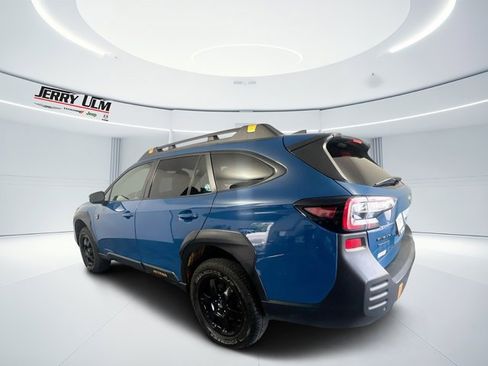 Used 2023 Subaru Outback Wilderness image 5