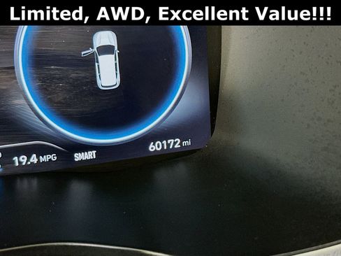 Used 2023 Hyundai Santa Fe Limited image 12