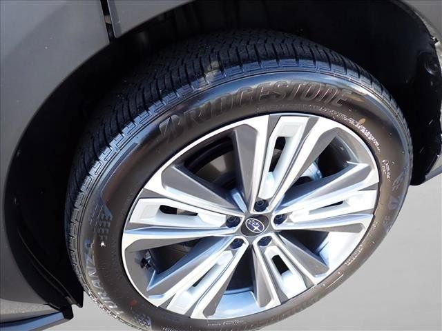 Used 2023 Subaru Solterra AWD image 7