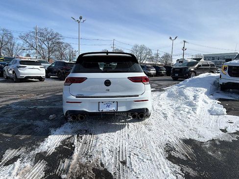 Used 2025 Volkswagen Golf R Black Edition image 6