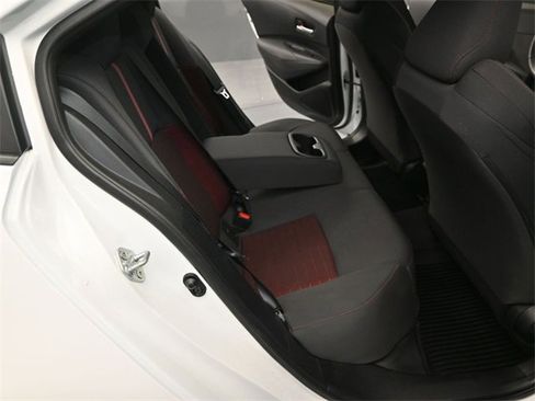 Used 2024 Toyota Corolla SE image 15
