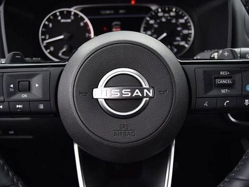 Certified 2023 Nissan Rogue SV w/ SV Premium B Package image 18