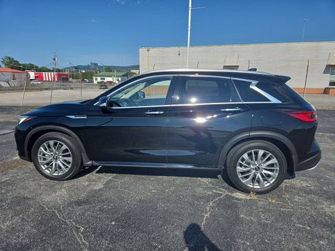 Used 2023 INFINITI QX50 Luxe FWD image 5