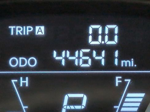 Used 2013 Hyundai Elantra FWD image 2
