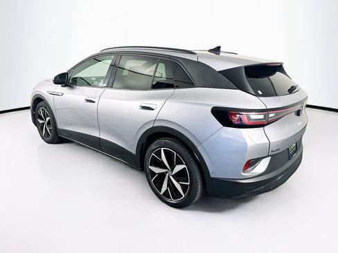 Used 2023 Volkswagen ID.4 Pro S image 5