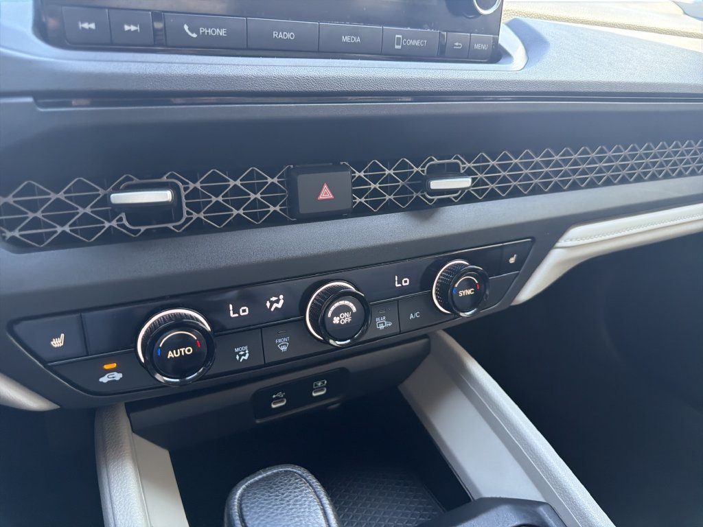 Used 2025 Honda Accord SE image 25