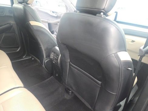 Used 2021 Ford Escape Titanium w/ Class II Trailer Tow Package image 39