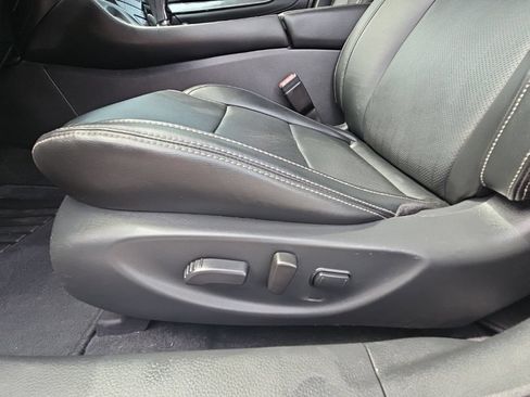 Used 2023 Nissan Maxima SV w/ Floor Mat Group FWD image 21