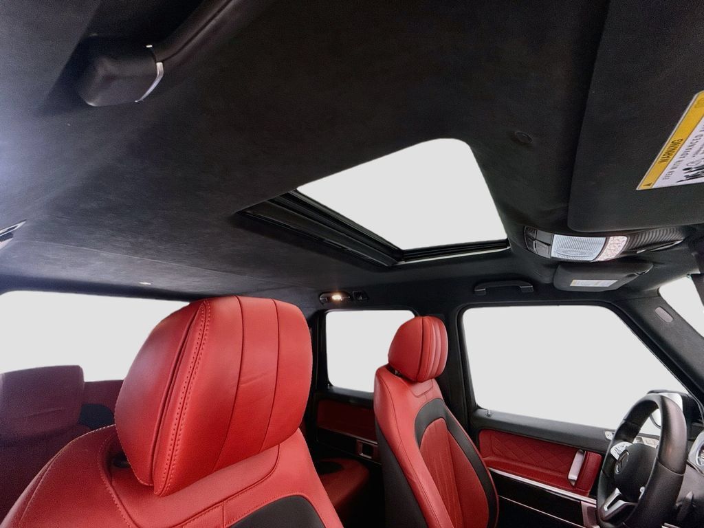 Used 2021 Mercedes-Benz G 550 image 17