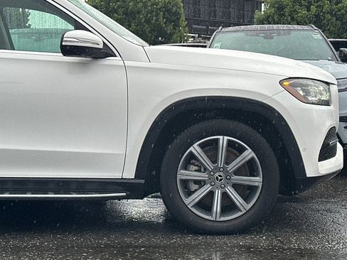 Used 2020 Mercedes-Benz GLS 450 4MATIC image 37