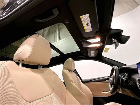 Used 2023 BMW X3 xDrive30i w/ M Sport Package image 16