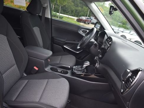 Used 2023 Kia Soul EX FWD image 12