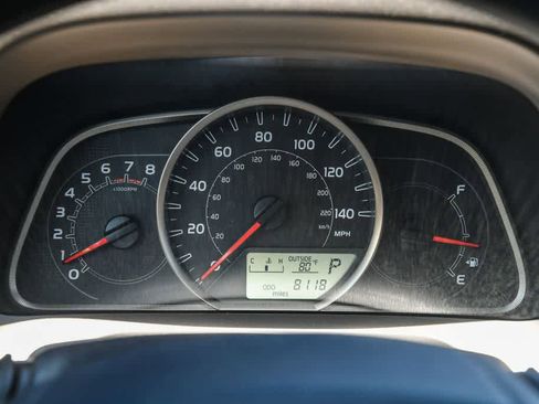 Used 2013 Toyota RAV4 XLE FWD image 22
