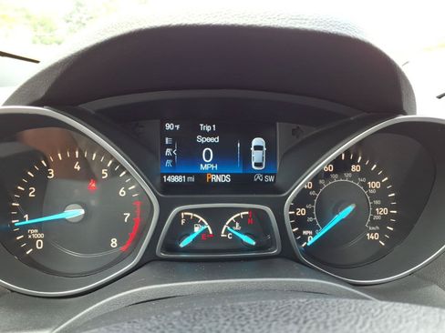 Used 2017 Ford Escape SE w/ Equipment Group 201A AWD/4WD image 22