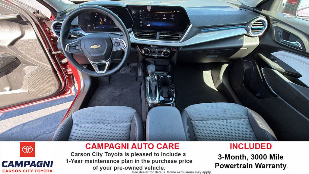 Used 2025 Chevrolet Trax LT w/ Driver Confidence Package FWD image 26