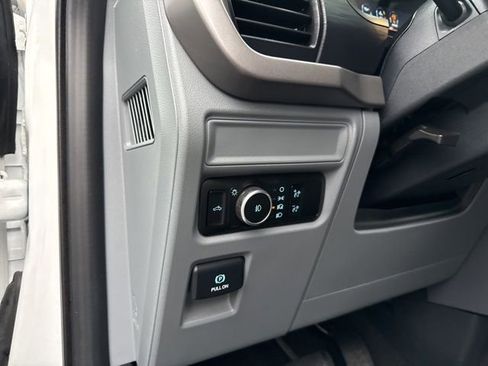 Used 2024 Ford F150 XLT image 29