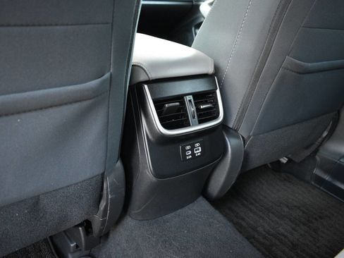 Used 2024 Subaru Outback Premium image 14