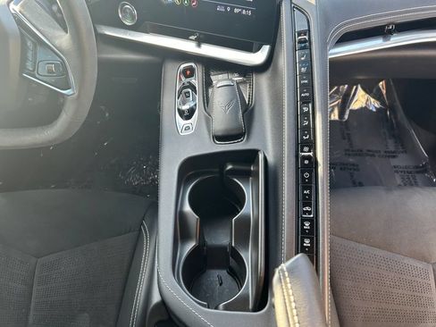 Used 2020 Chevrolet Corvette Stingray Preferred Cpe w/ 2LT Preferred Equipment Group RWD image 37