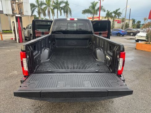 Used 2019 Ford F350 Platinum w/ Platinum Ultimate Package AWD/4WD image 13
