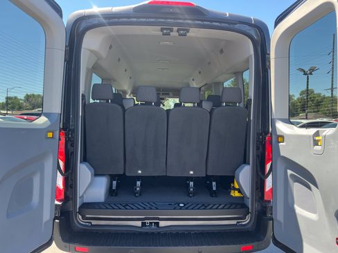 Used 2019 Ford Transit 350 XLT RWD image 12