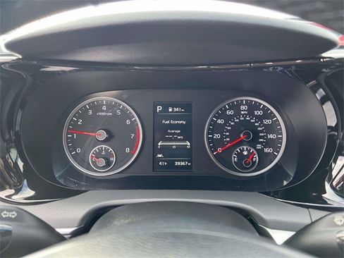 Used 2023 Kia K5 GT-Line image 14