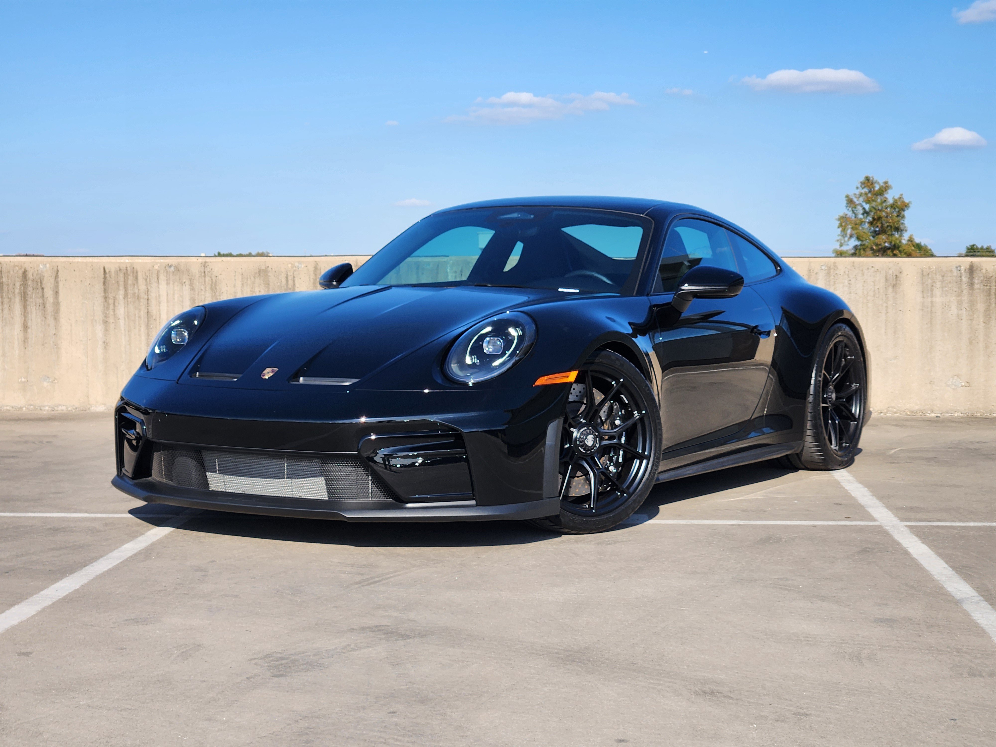 Certified 2026 Porsche 911 GT3 RWD image 1