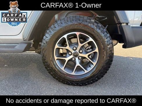 Used 2024 Jeep Wrangler Unlimited Sport AWD/4WD image 5