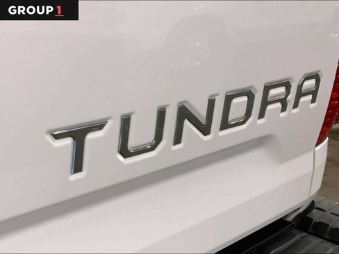 Used 2020 Toyota Tundra SR5 w/ TRD Off-Road Package AWD/4WD image 10